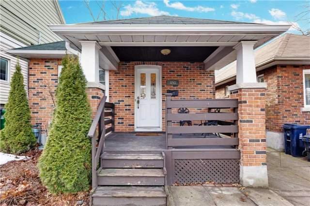 490 Victoria Park Ave, House detached with 2 bedrooms, 1 bathrooms and 1 parking in Toronto ON | Image 1